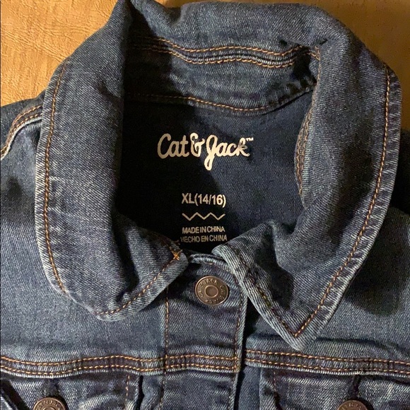 Cat & Jack Denim Jacket Vest Girls size XL 12/14 - Picture 4 of 4